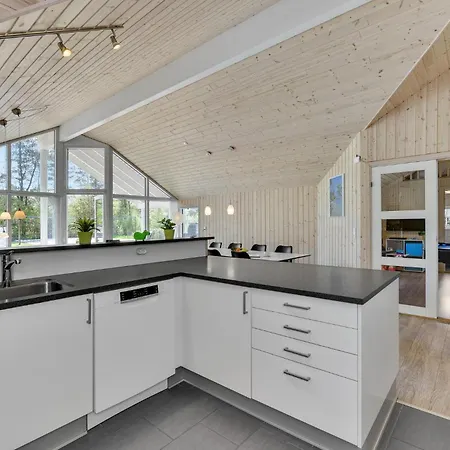 Beautiful Home In Norre Nebel With Sauna Feriehus *