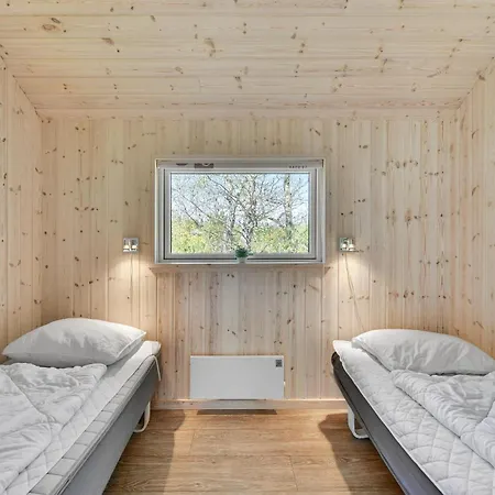 Feriehus Beautiful Home In Norre Nebel With Sauna *