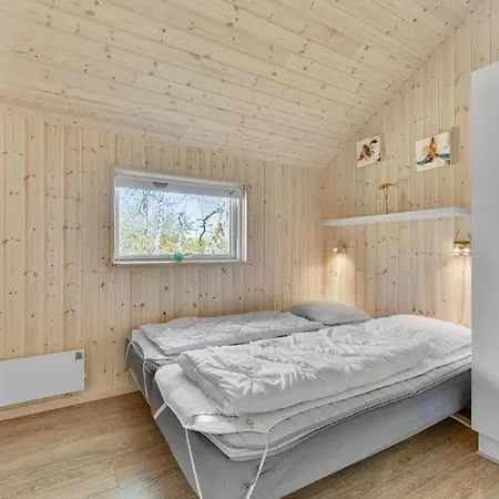 Feriehus Beautiful Home In Norre Nebel With Sauna *